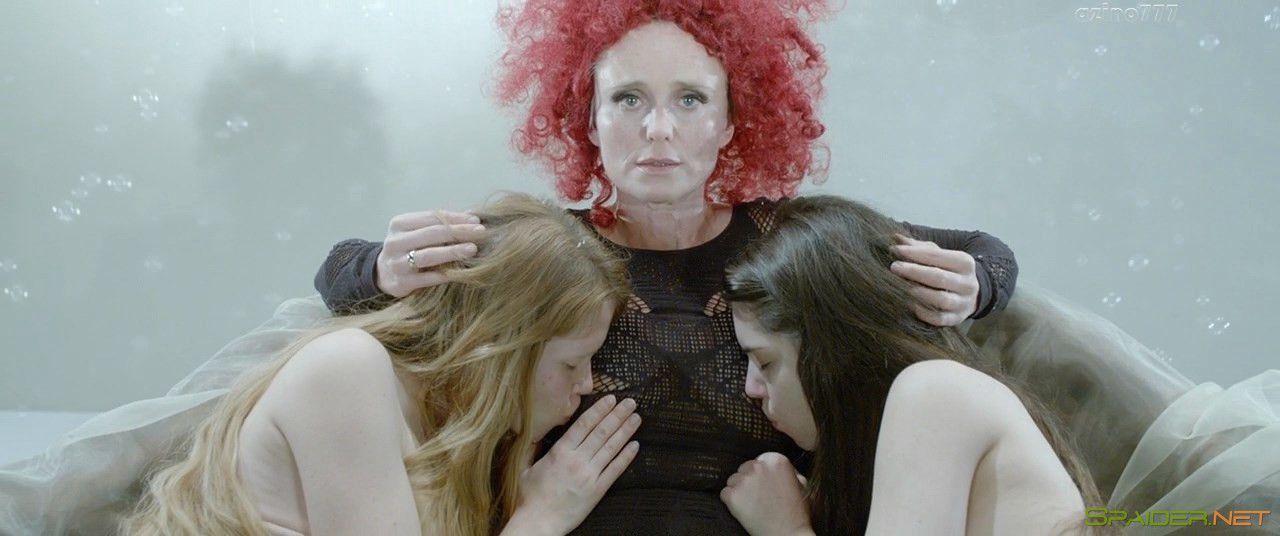 Дочери танца / The Lure / Córki dancingu (2015) BDRip 720p | L 1 Дочери танца / The Lure / Córki dancingu (2015) BDRip 720p | L 1